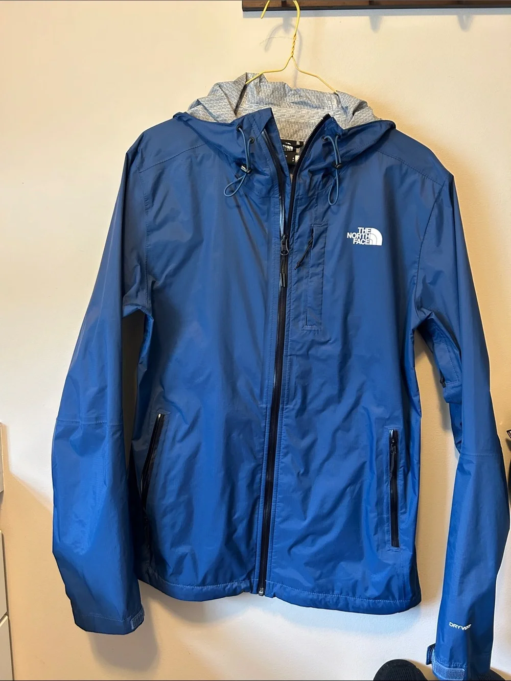 The North Face Men’s Royal Blue Hooded windbreaker Jacket